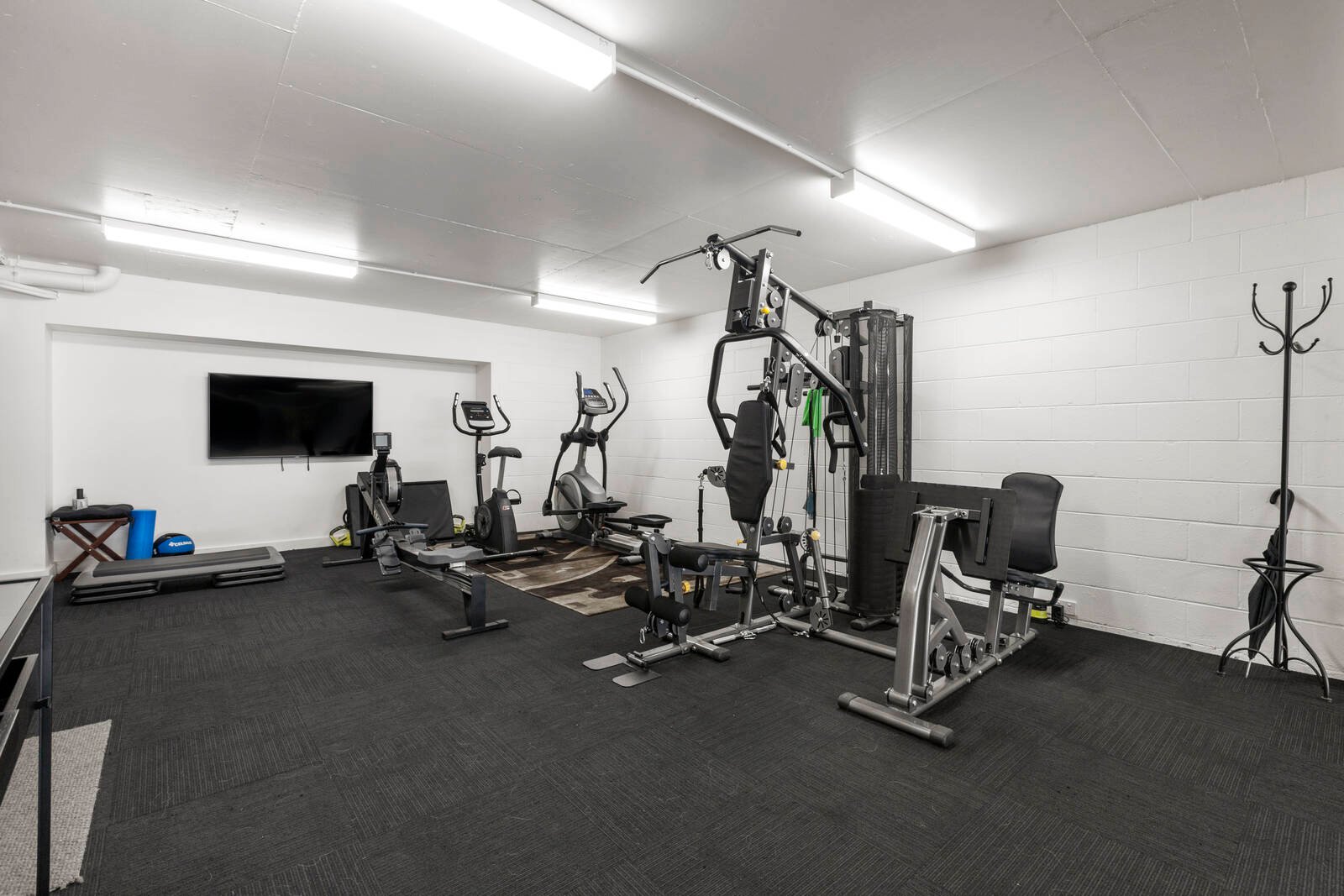 Real Estate and Property in 32 Sargood Street, Toorak, VIC