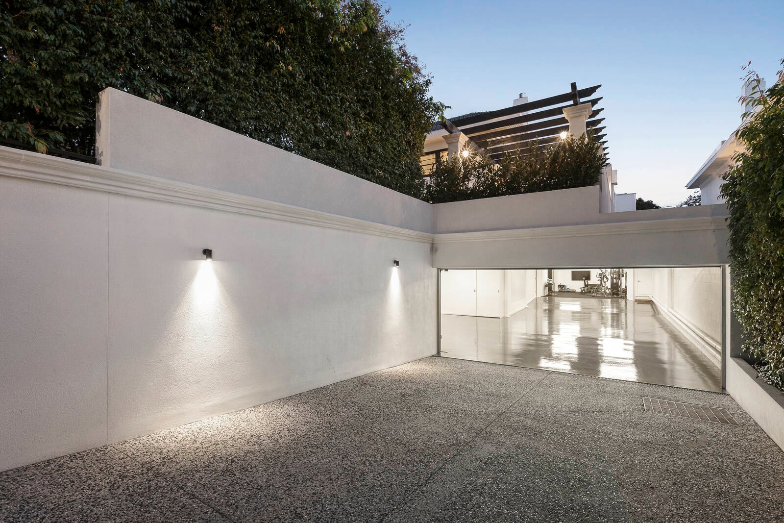 Real Estate and Property in 32 Sargood Street, Toorak, VIC