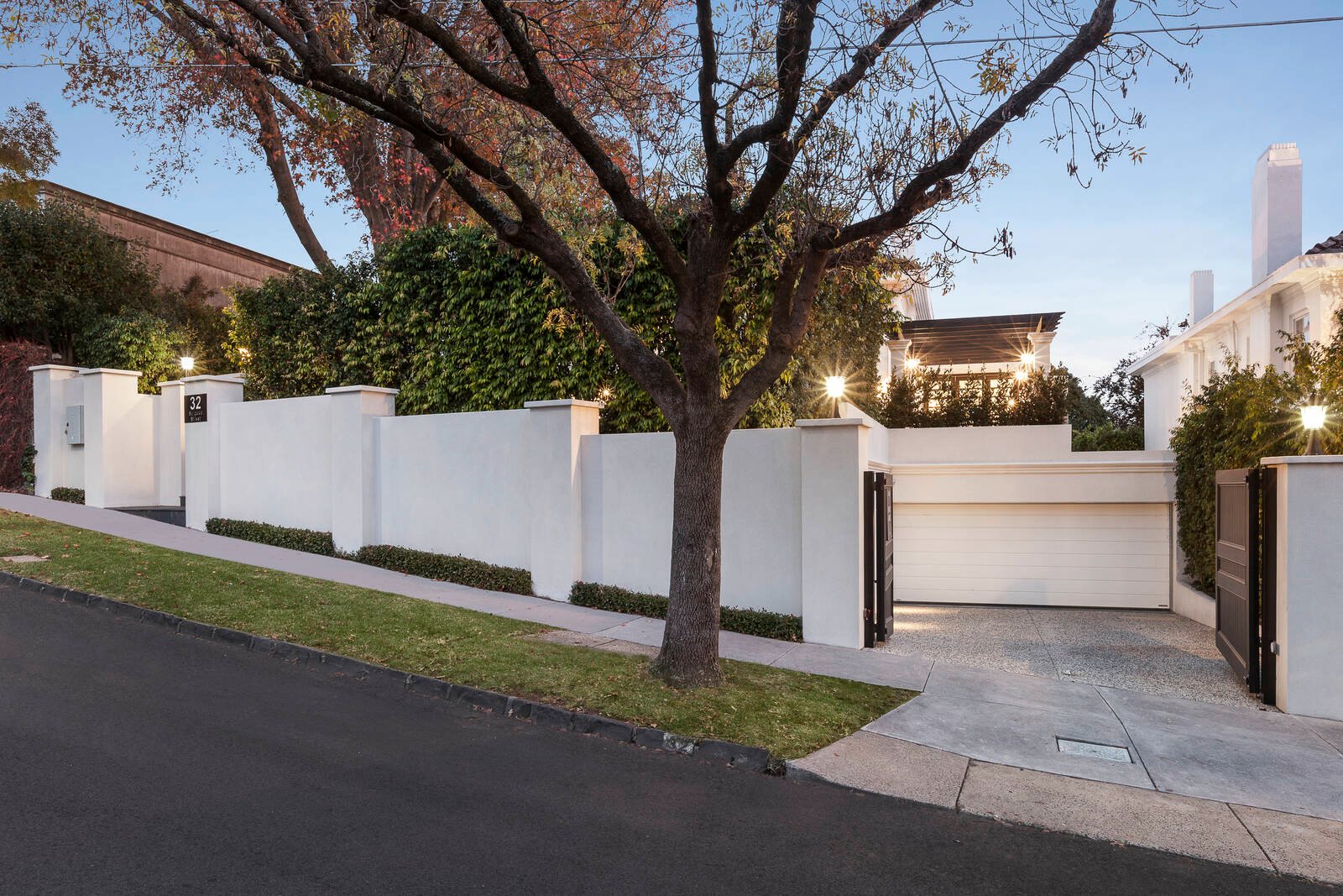 Real Estate and Property in 32 Sargood Street, Toorak, VIC