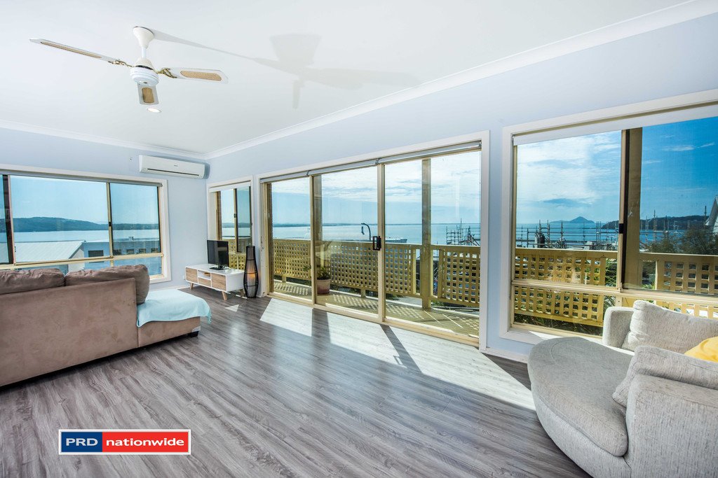 32 Scott Circuit,  SALAMANDER BAY 3