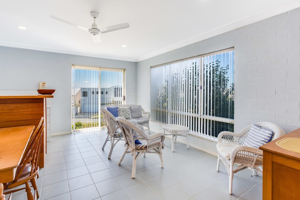 32 Scott Circuit SALAMANDER BAY 11