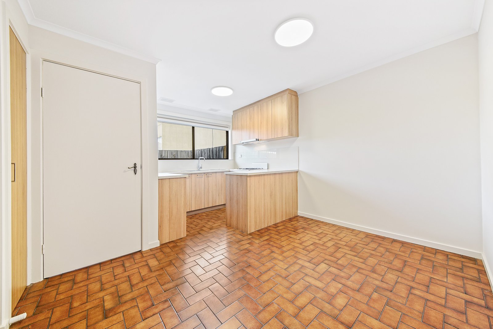 Gallery: 3/2 Shandeau Avenue