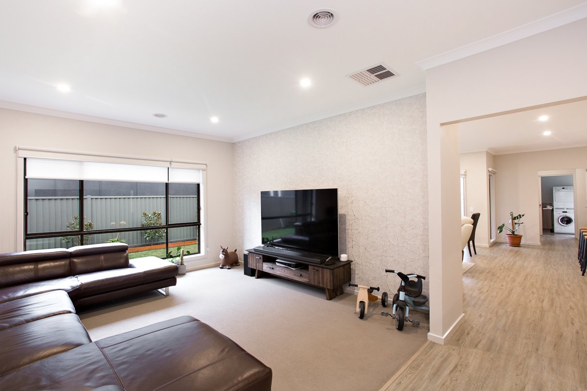Gallery: 32 Shortridge Drive