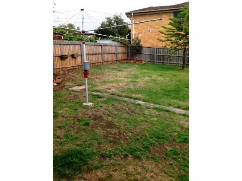 32 Sinclair Avenue MOONAH 3