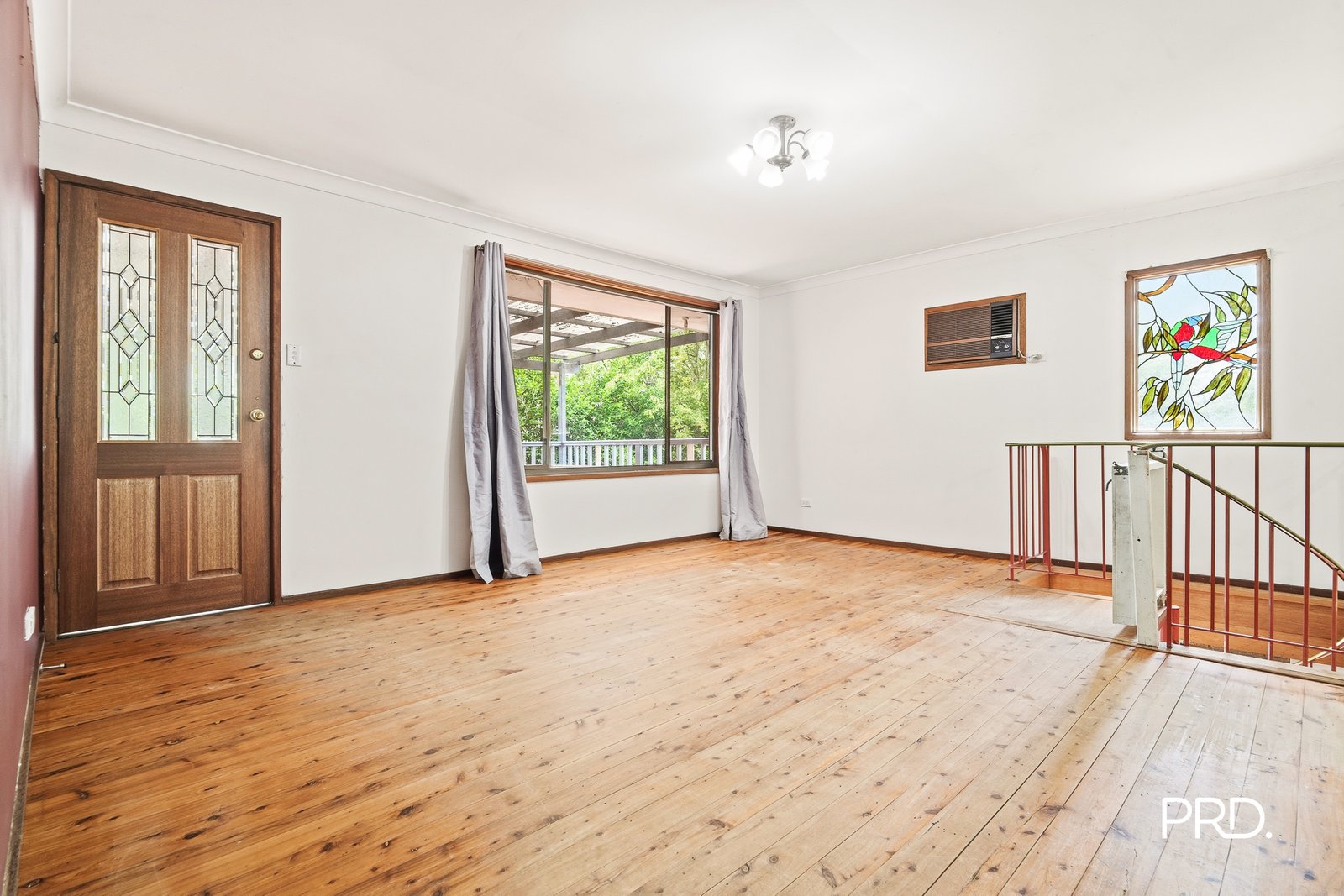 32 Singles Ridge Road Winmalee 4