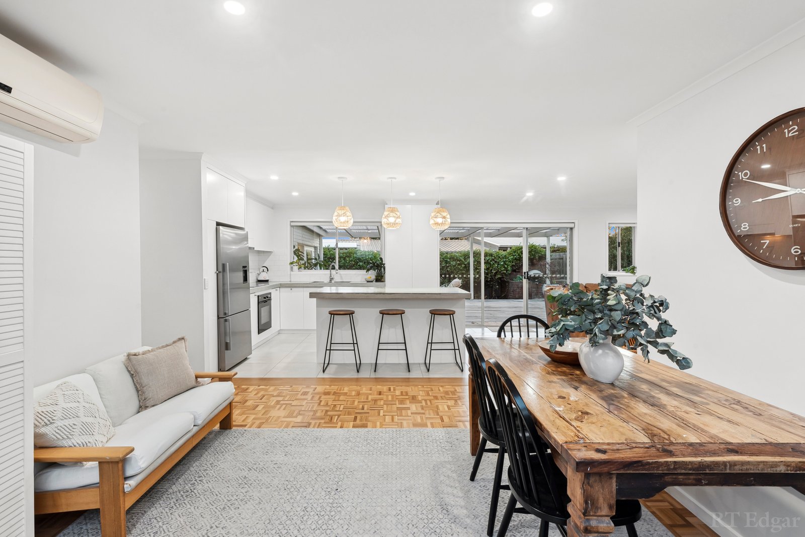 Real Estate and Property in 32 Somerdale Avenue, Ocean Grove, VIC