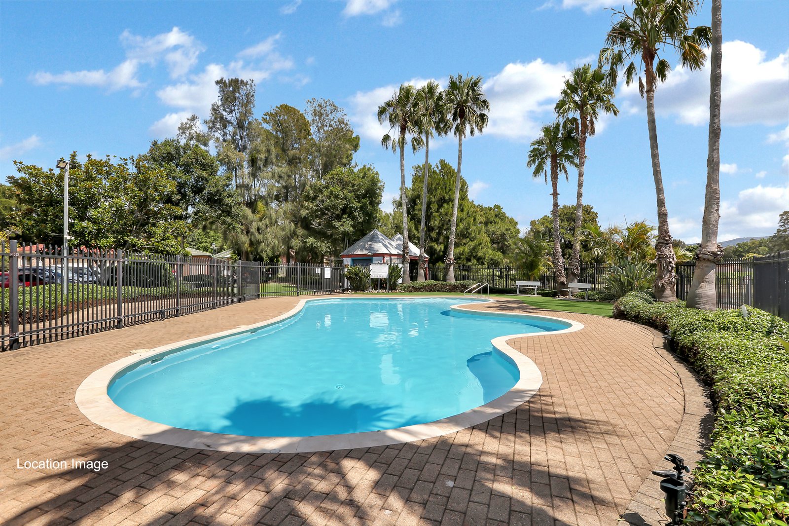 32 Stanthorpe Drive KANAHOOKA 10