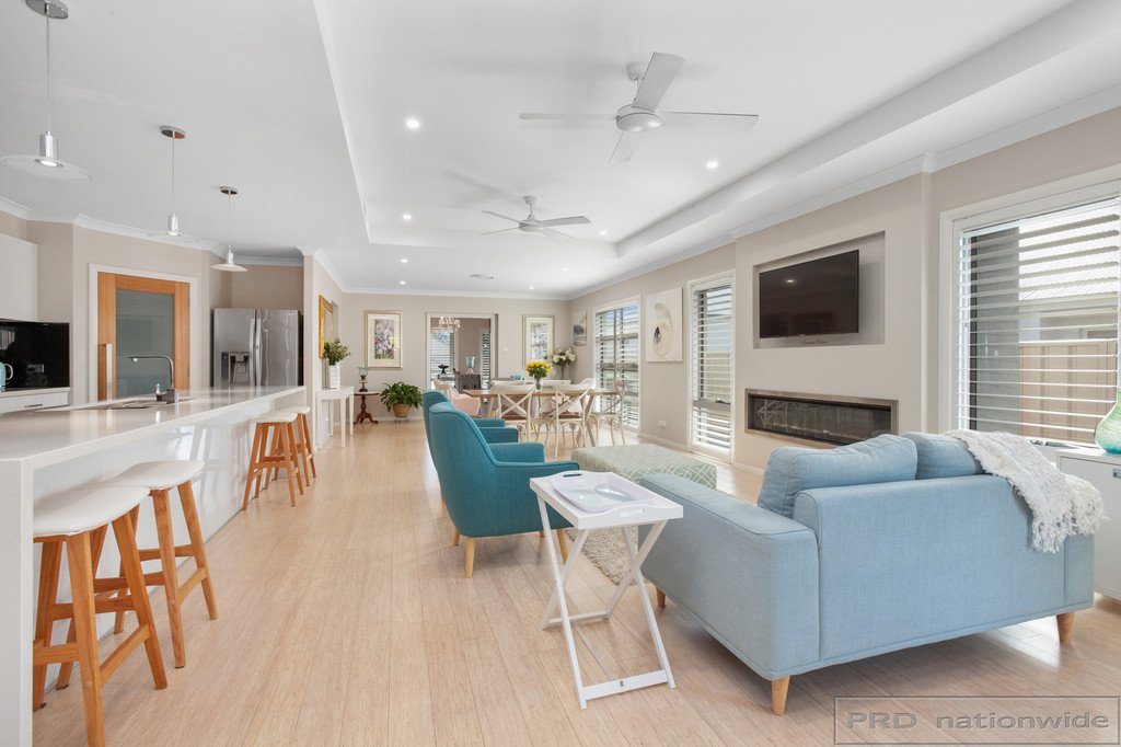 32 Stayard Drive BOLWARRA HEIGHTS 11