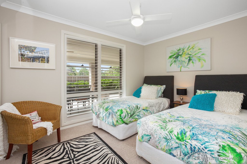 32 Stayard Drive BOLWARRA HEIGHTS 18