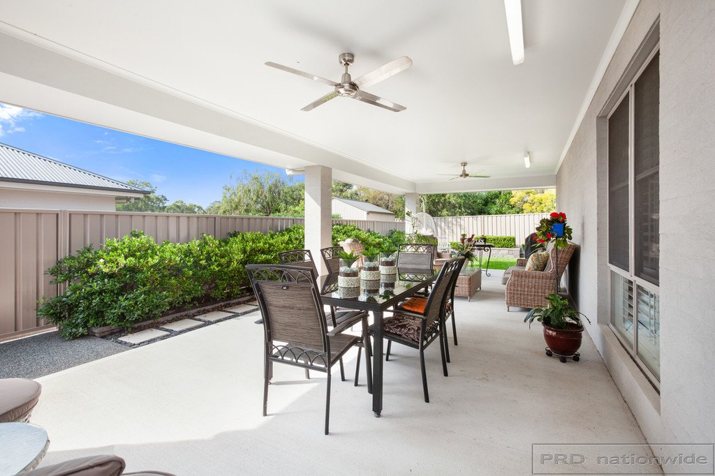 32 Stayard Drive BOLWARRA HEIGHTS 22