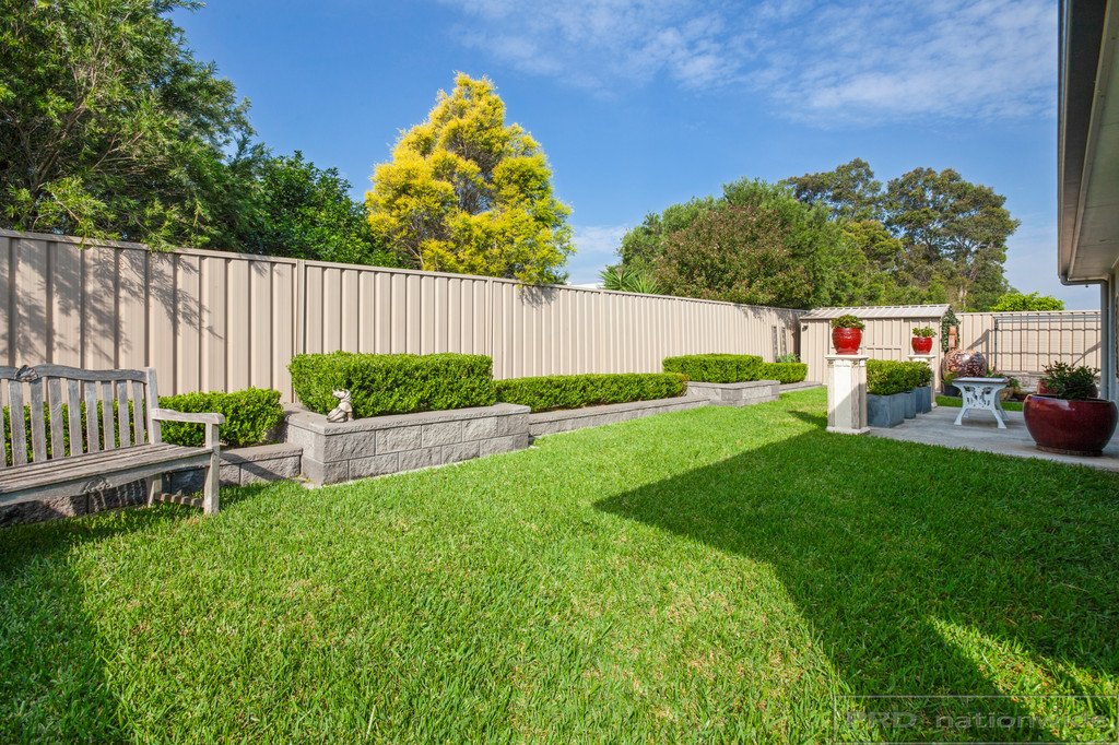 32 Stayard Drive BOLWARRA HEIGHTS 25