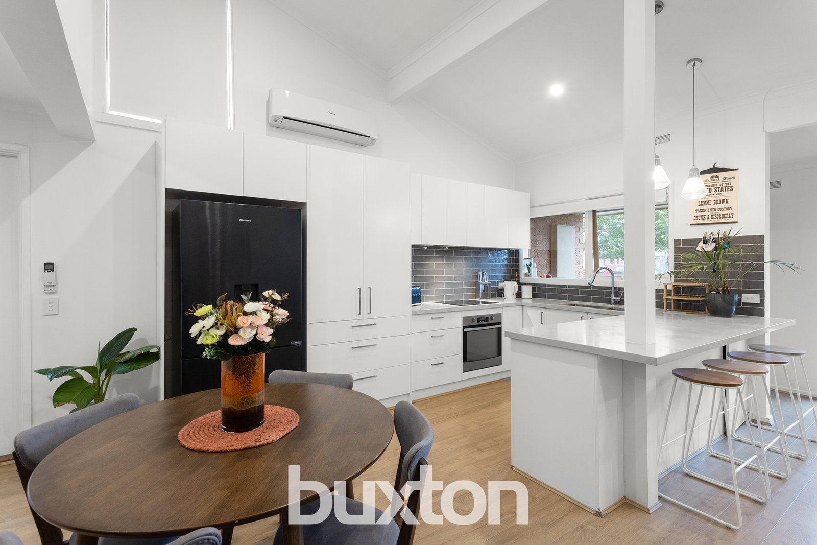 Gallery: 32 Stayner Street