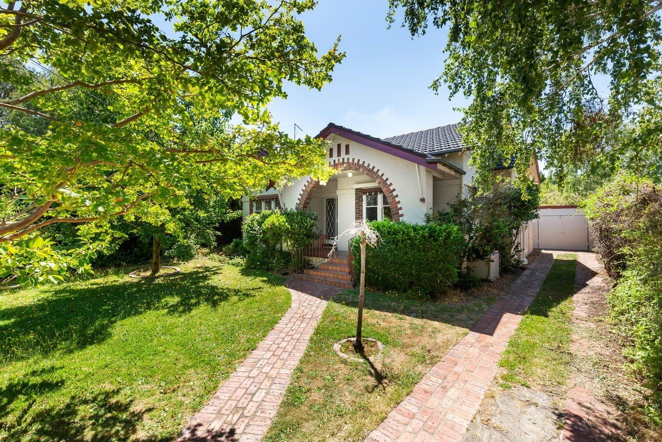 32 Summerhill Road, BRIGHTON EAST VIC 3187 Buxton 2024