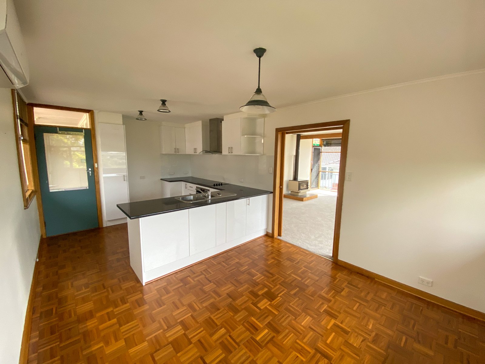 32 Sunshine Road AUSTINS FERRY 4