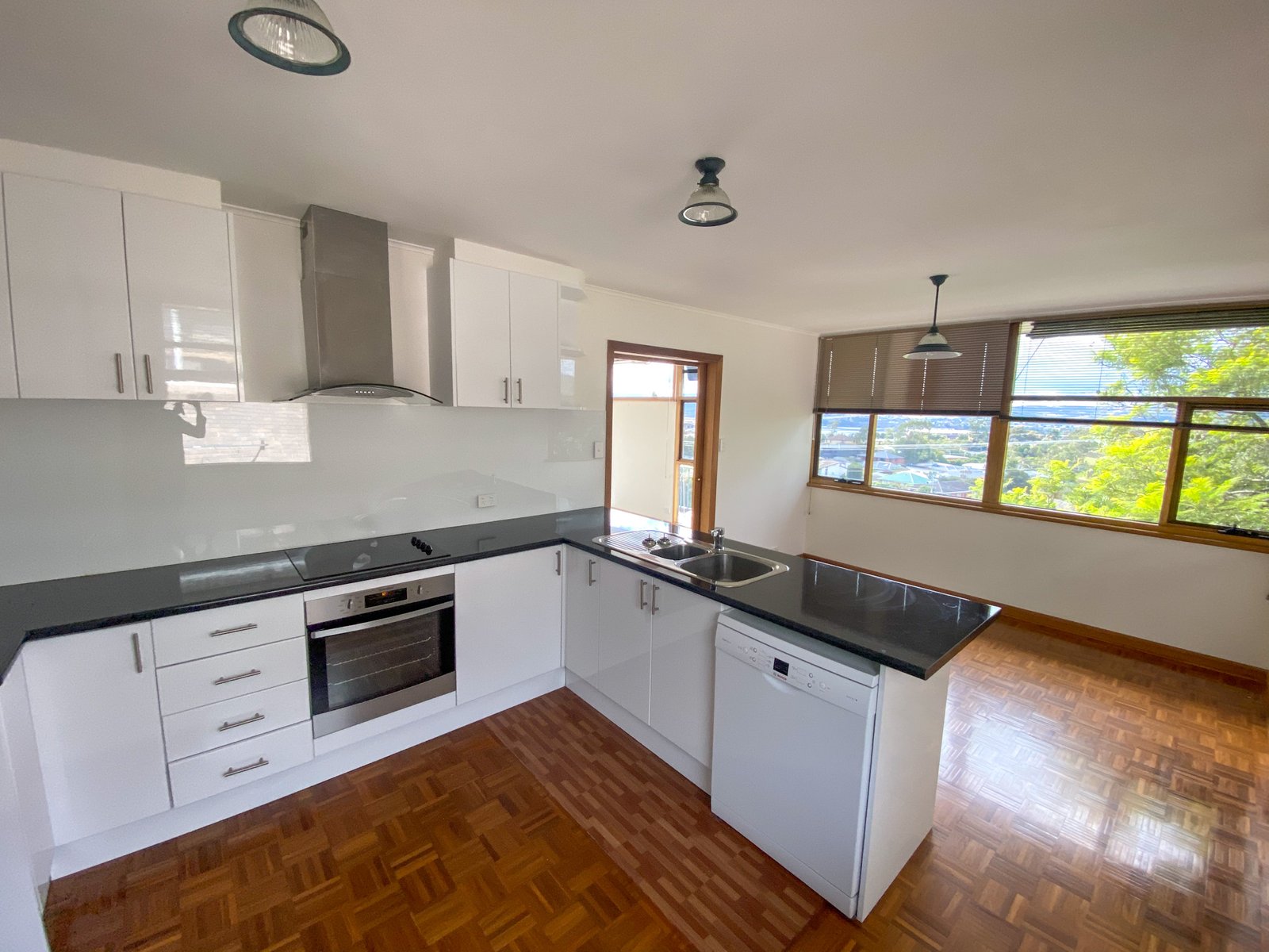 32 Sunshine Road AUSTINS FERRY 6