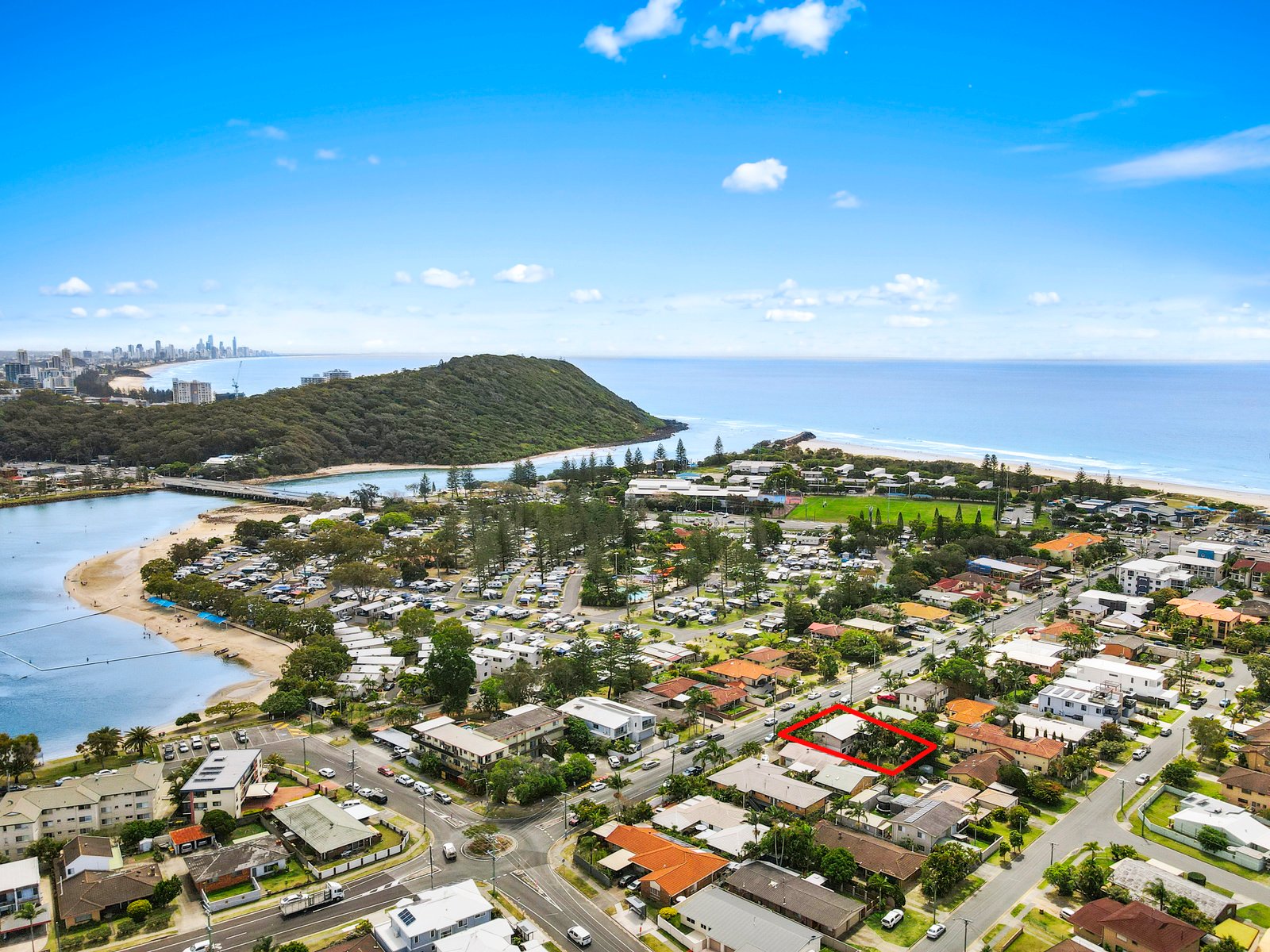 32 Tallebudgera Drive PALM BEACH 9