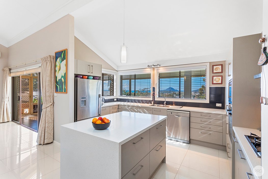 32 Tareebin Road NELSON BAY 3