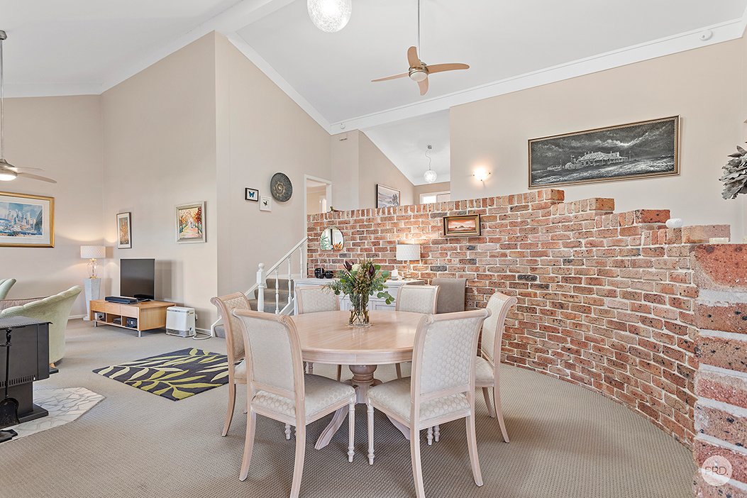 32 Tareebin Road NELSON BAY 6