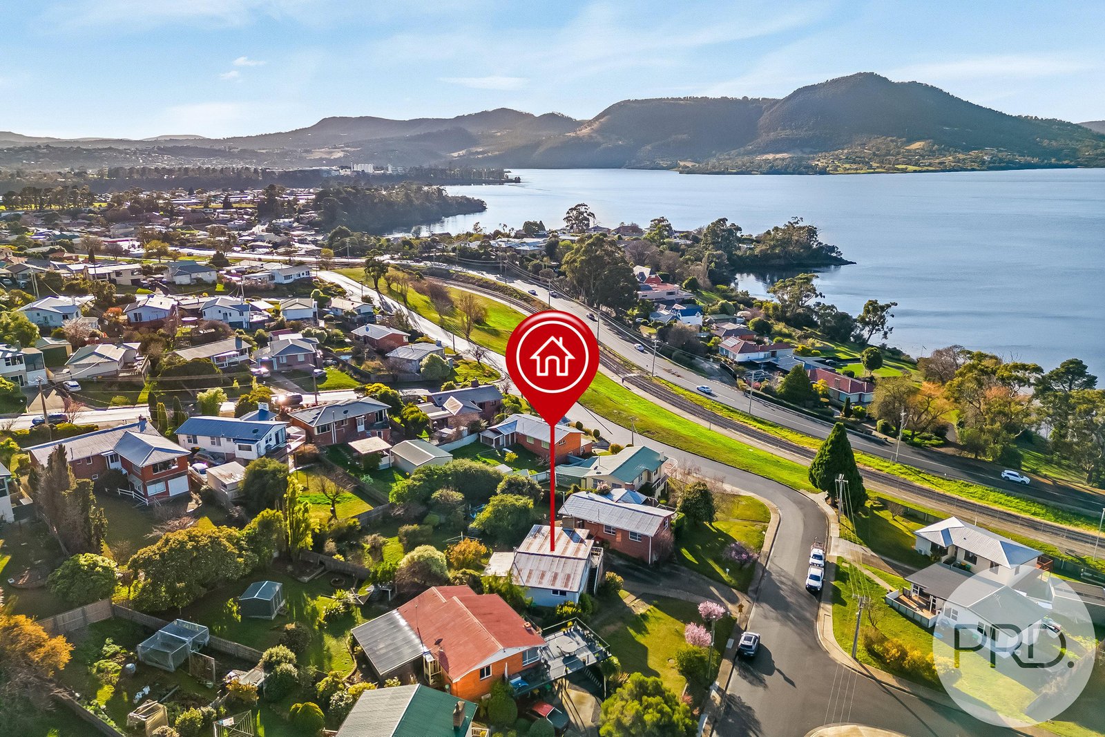 32 Teering Road BERRIEDALE 3