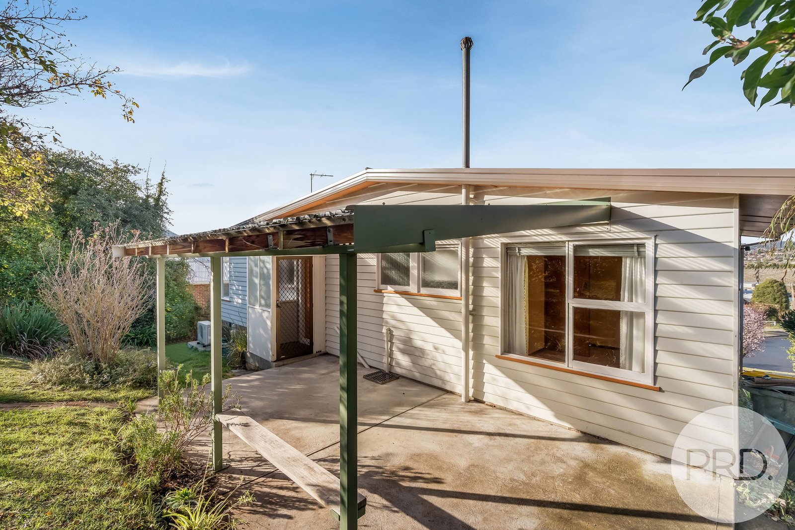 32 Teering Road BERRIEDALE 17