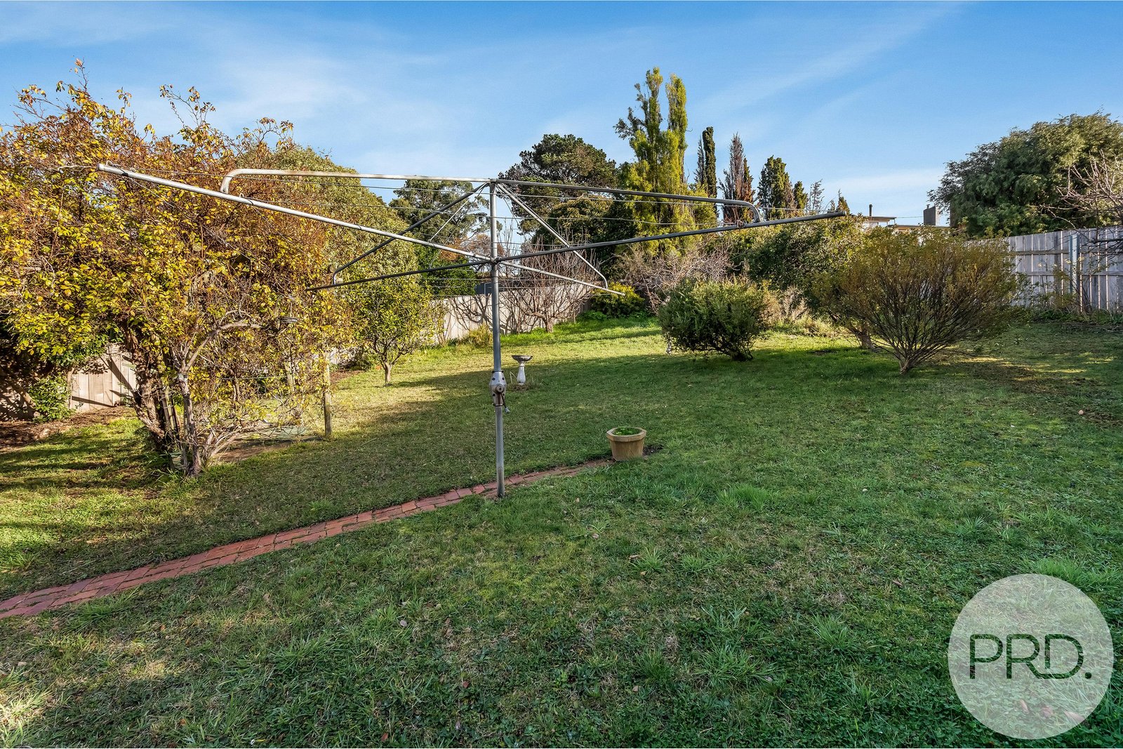 32 Teering Road BERRIEDALE 20