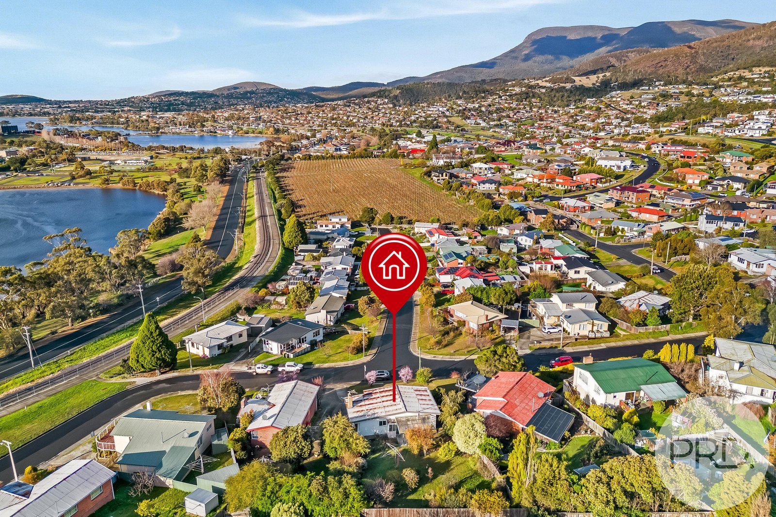 32 Teering Road BERRIEDALE 26