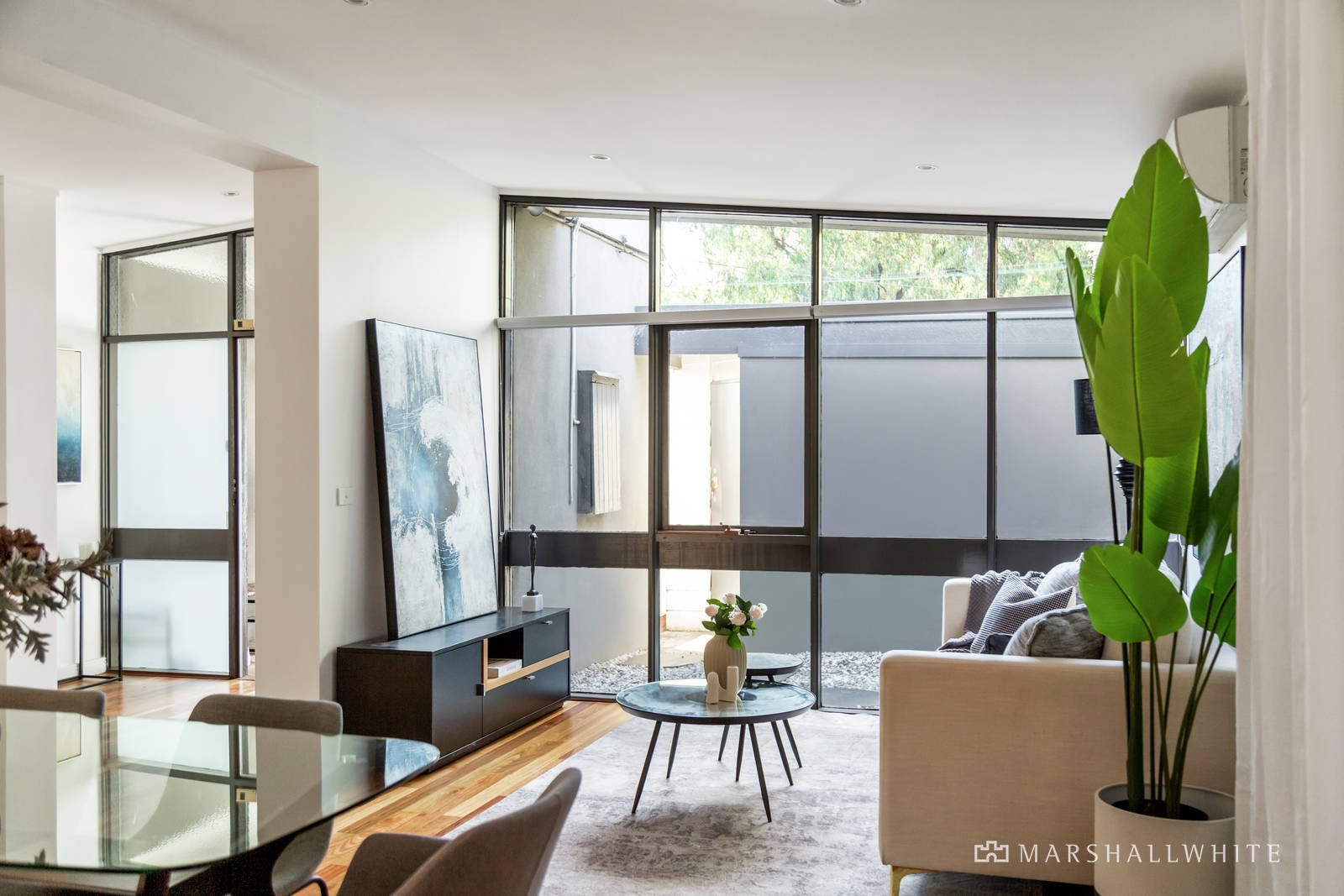 32 The Boulevard, Malvern East, VIC