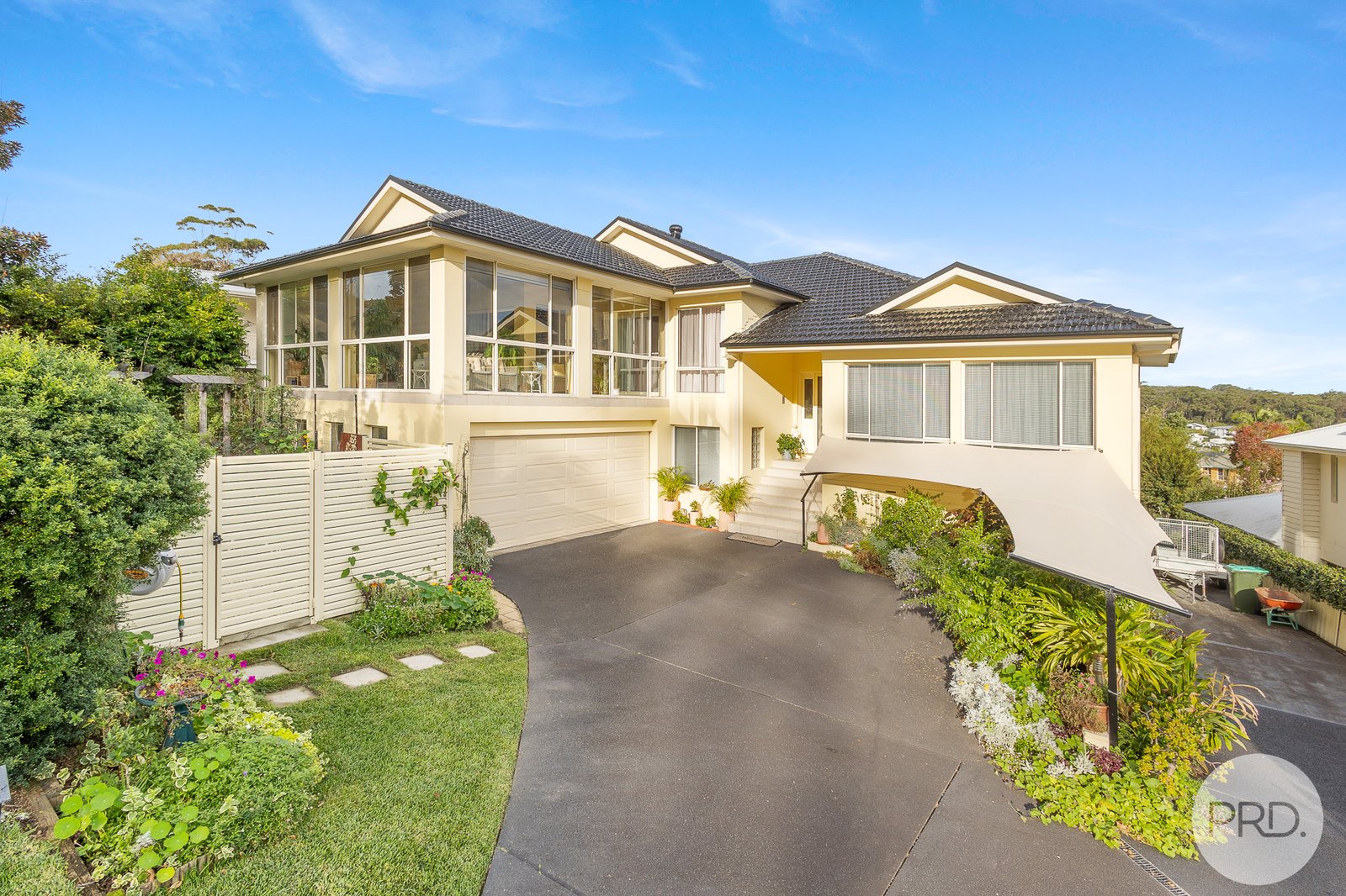 32 The Breakwater  CORLETTE 1