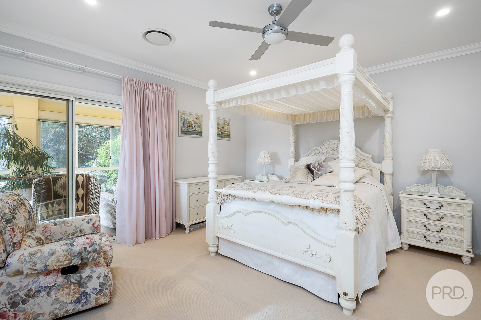32 The Breakwater  CORLETTE 19