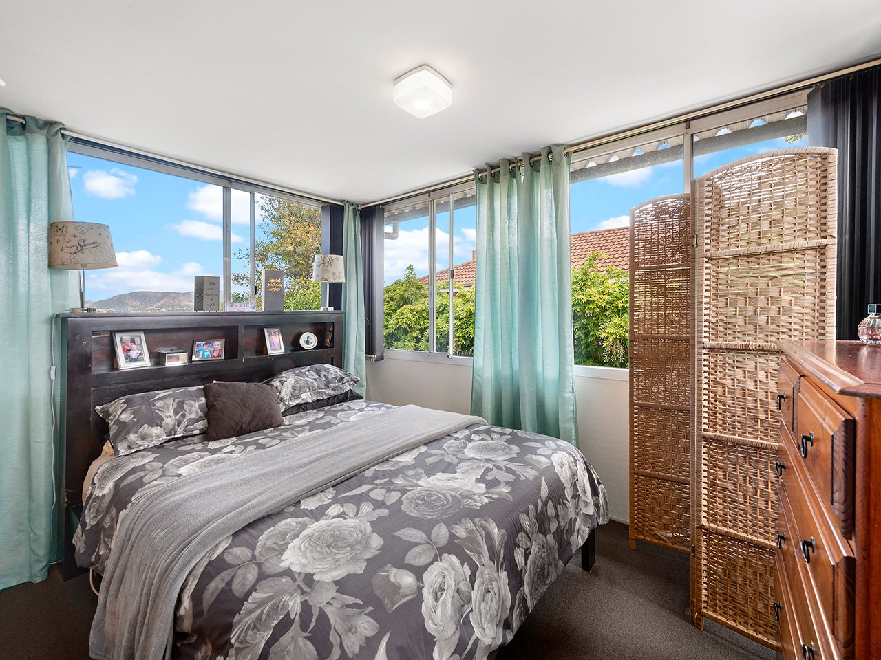 32 Thompson Crescent BRIDGEWATER 9