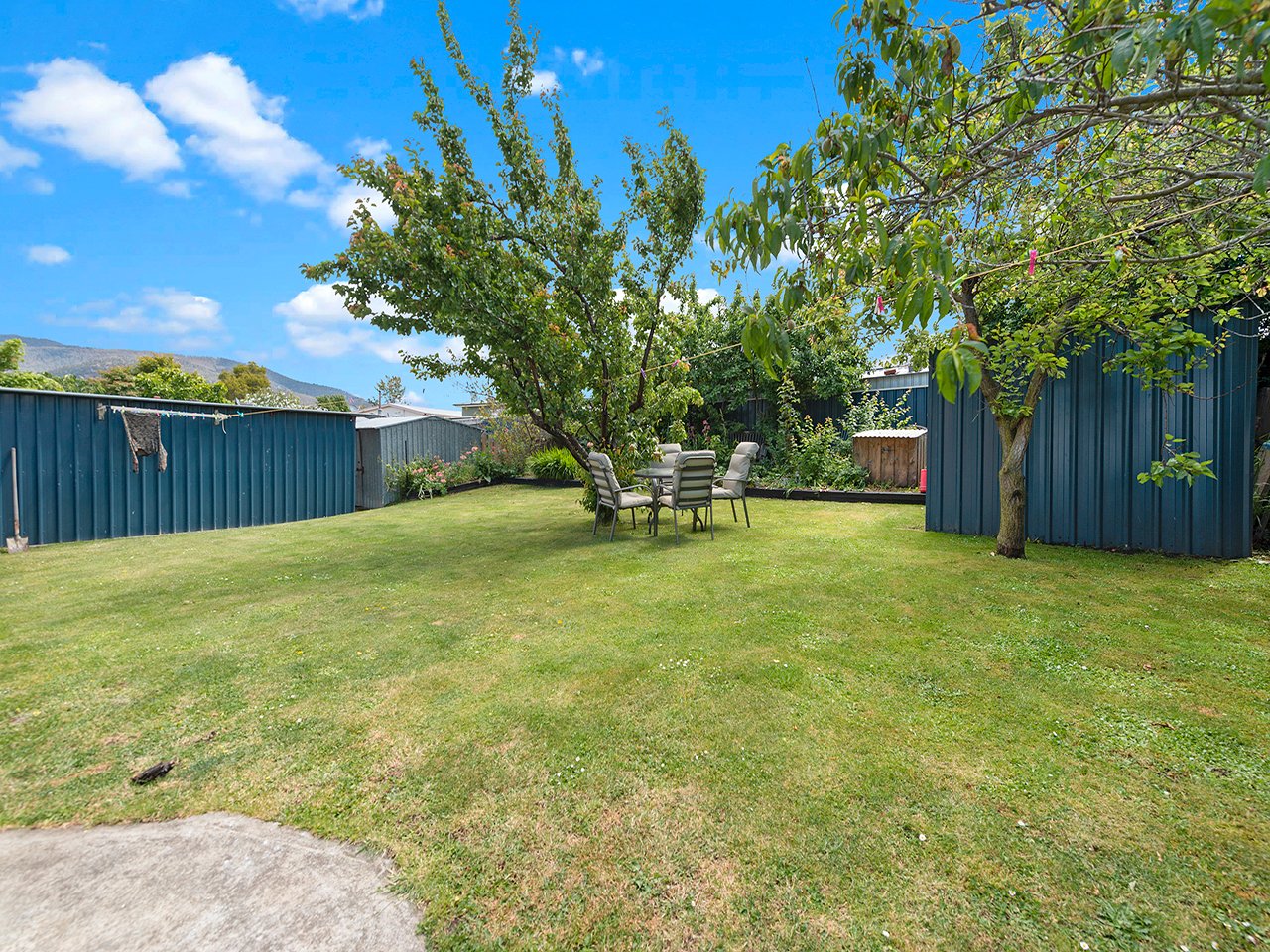 32 Thompson Crescent BRIDGEWATER 12
