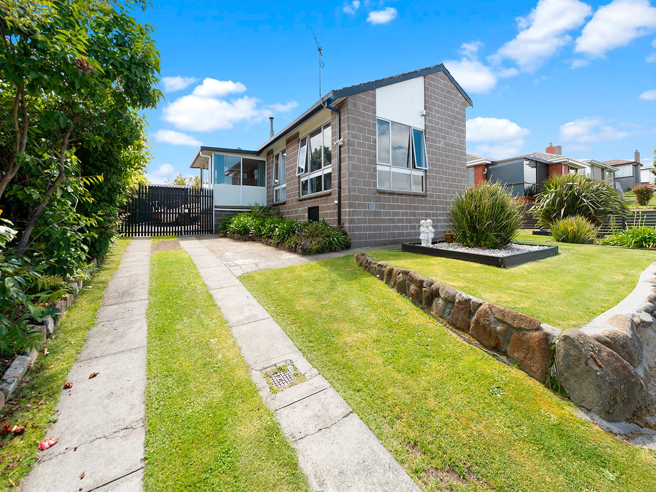 32 Thompson Crescent BRIDGEWATER 15