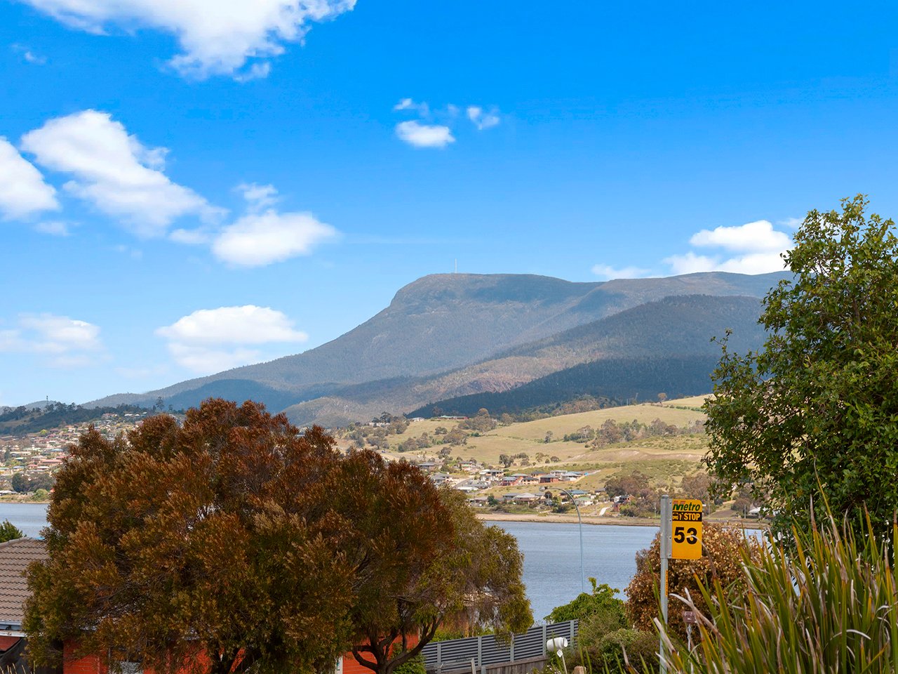 32 Thompson Crescent BRIDGEWATER 16