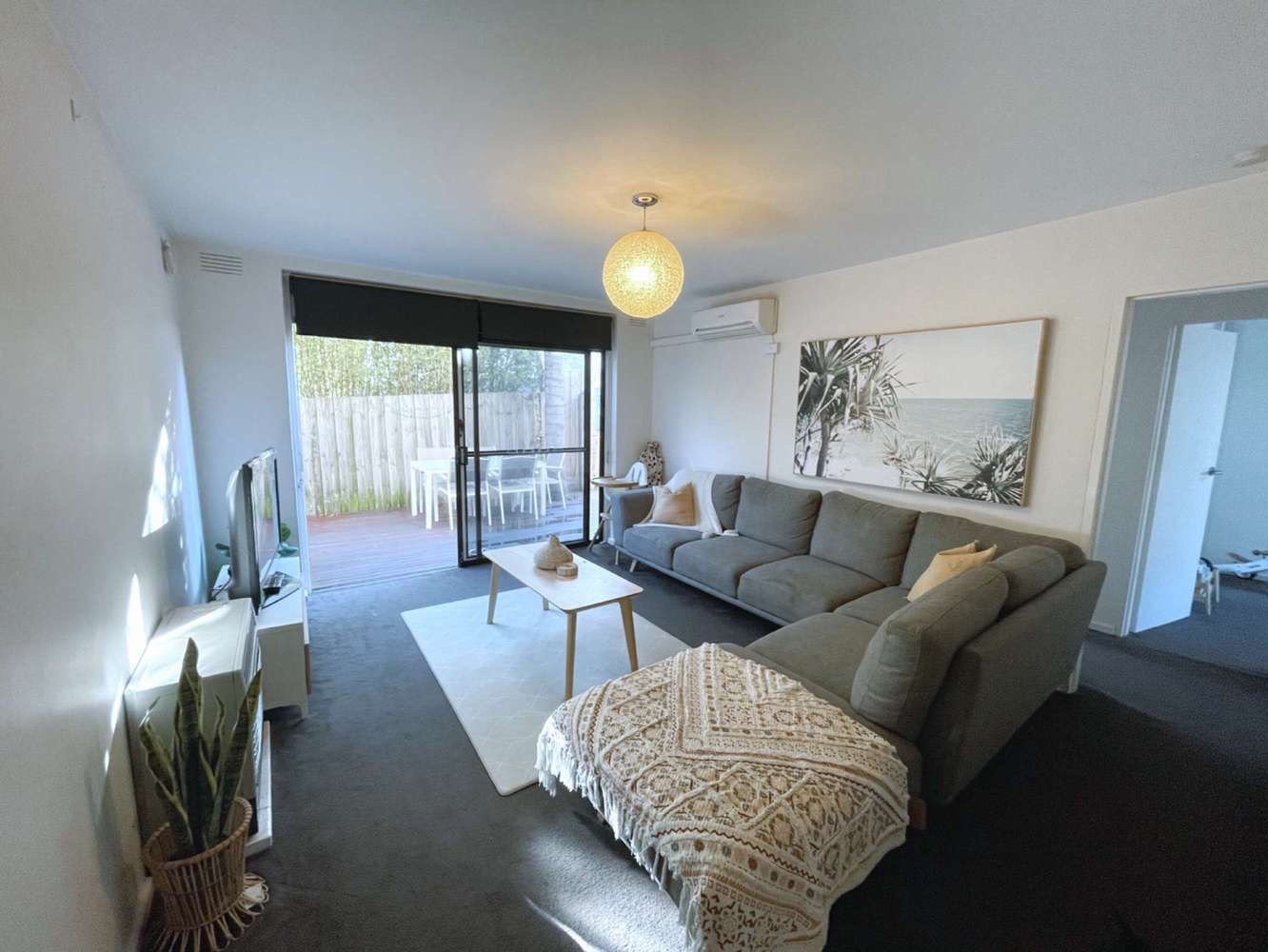Gallery: 3/2 Thomson Rise