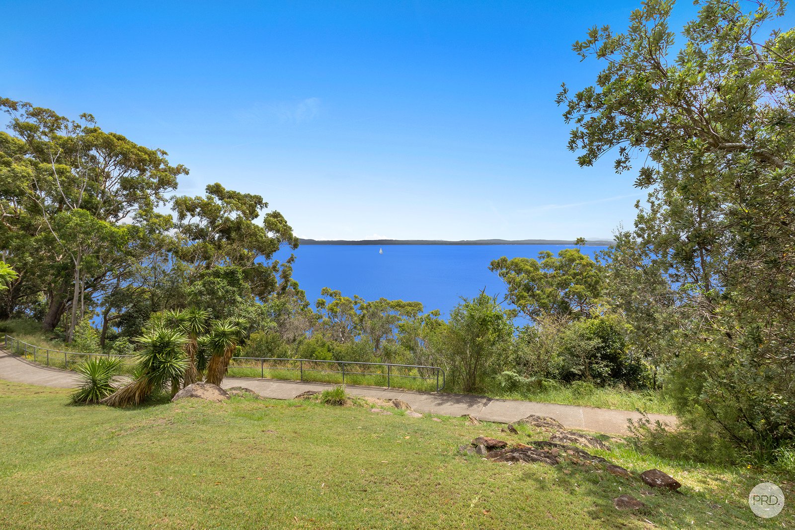 32 Thurlow Avenue NELSON BAY 26