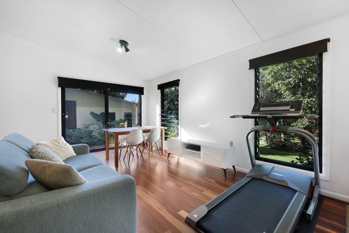 32 Tobin Way Tallebudgera 24
