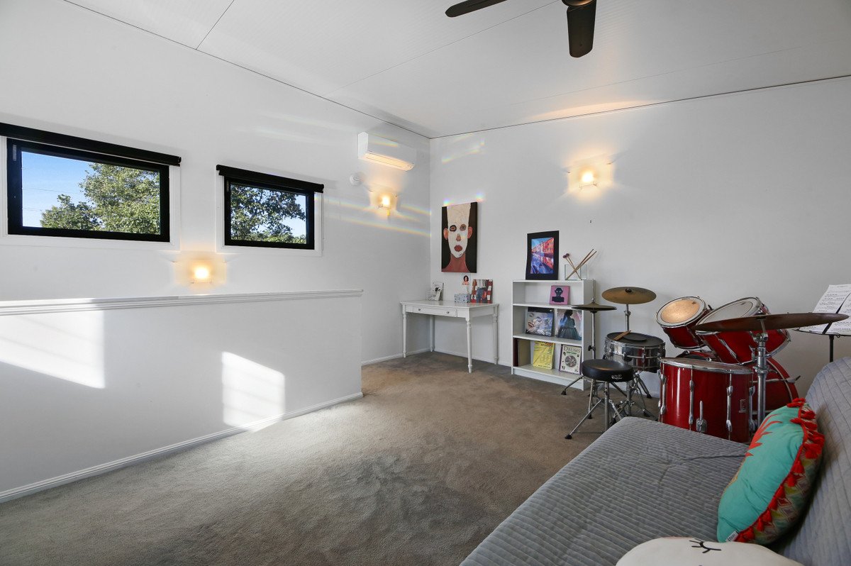 32 Tobin Way Tallebudgera 27