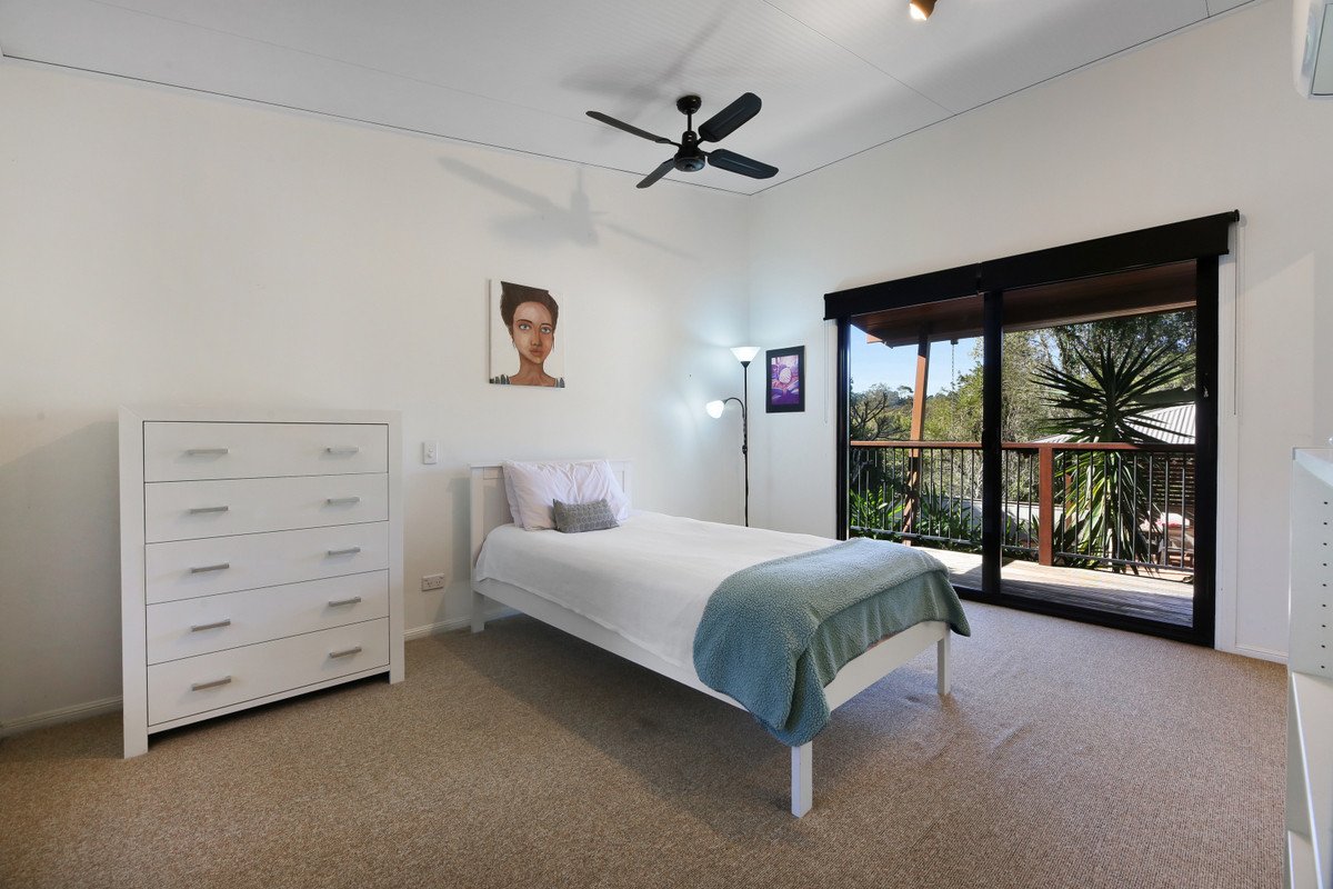 32 Tobin Way Tallebudgera 28