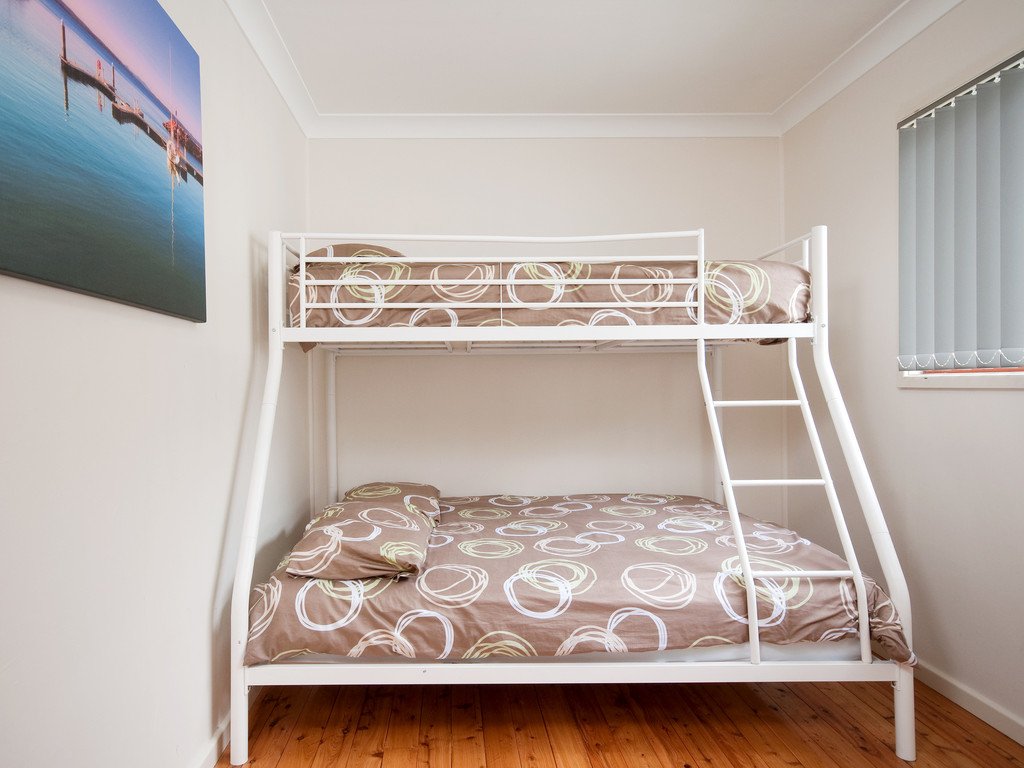 32 Tomaree Road SHOAL BAY 8