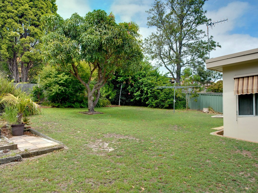 32 Tomaree Road SHOAL BAY 14