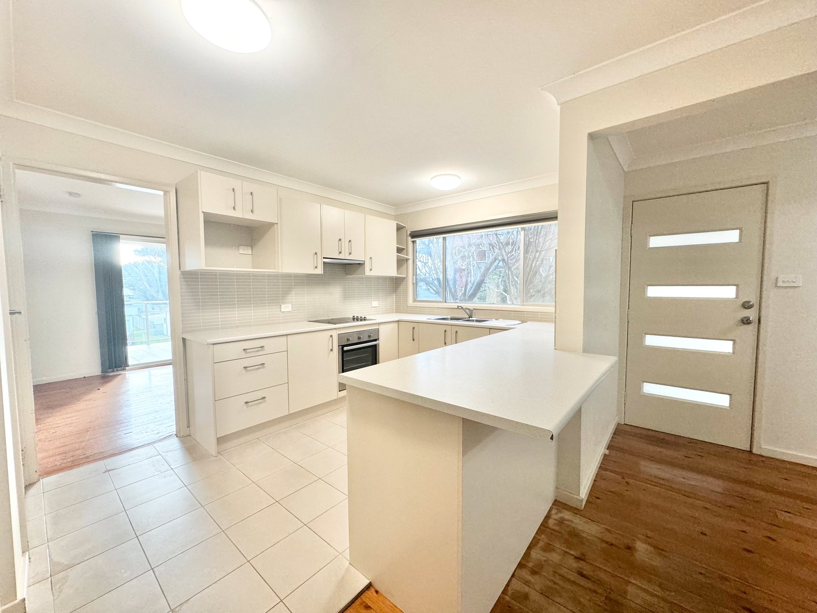 32 Tomaree Road SHOAL BAY 3