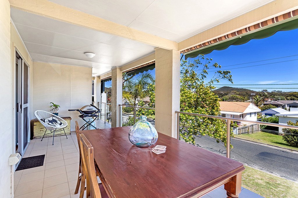 32 Tomaree Road SHOAL BAY 9