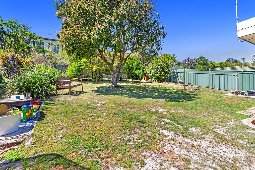 32 Tomaree Road SHOAL BAY 14