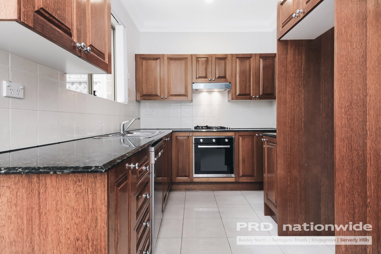 3/2 TOOHEY Crescent BEXLEY 2