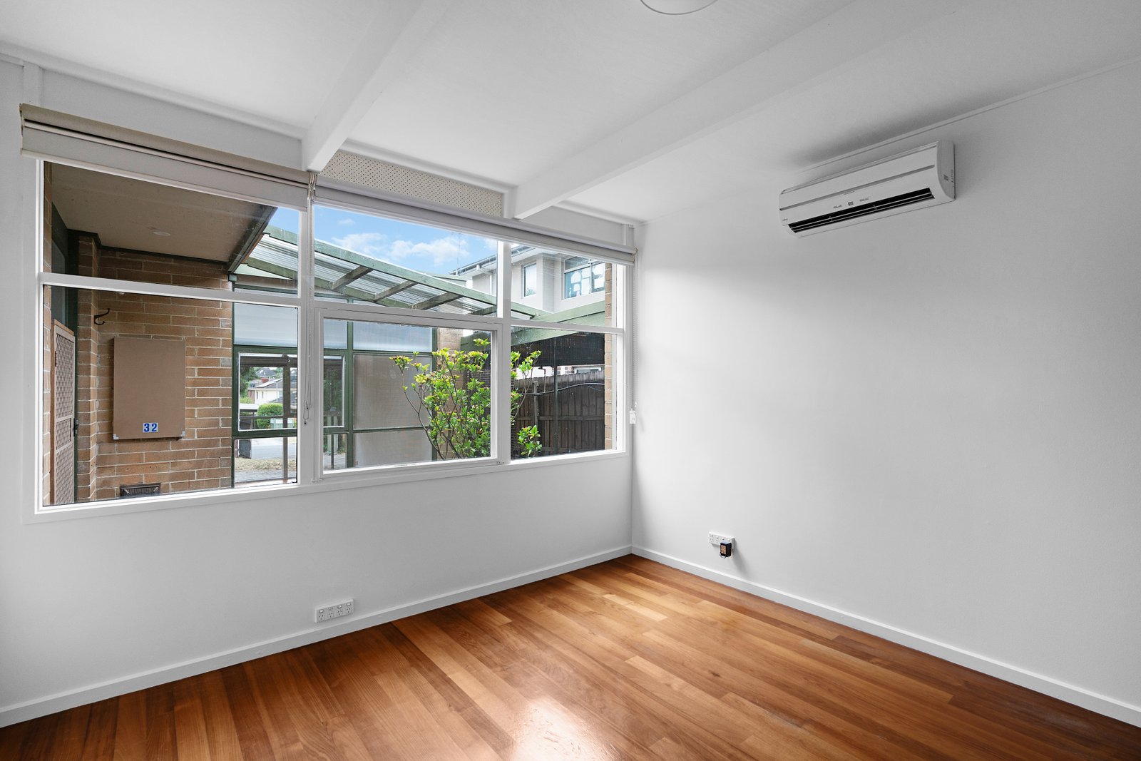 Real Estate and Property in 32 Tracey Street, Doncaster East, VIC