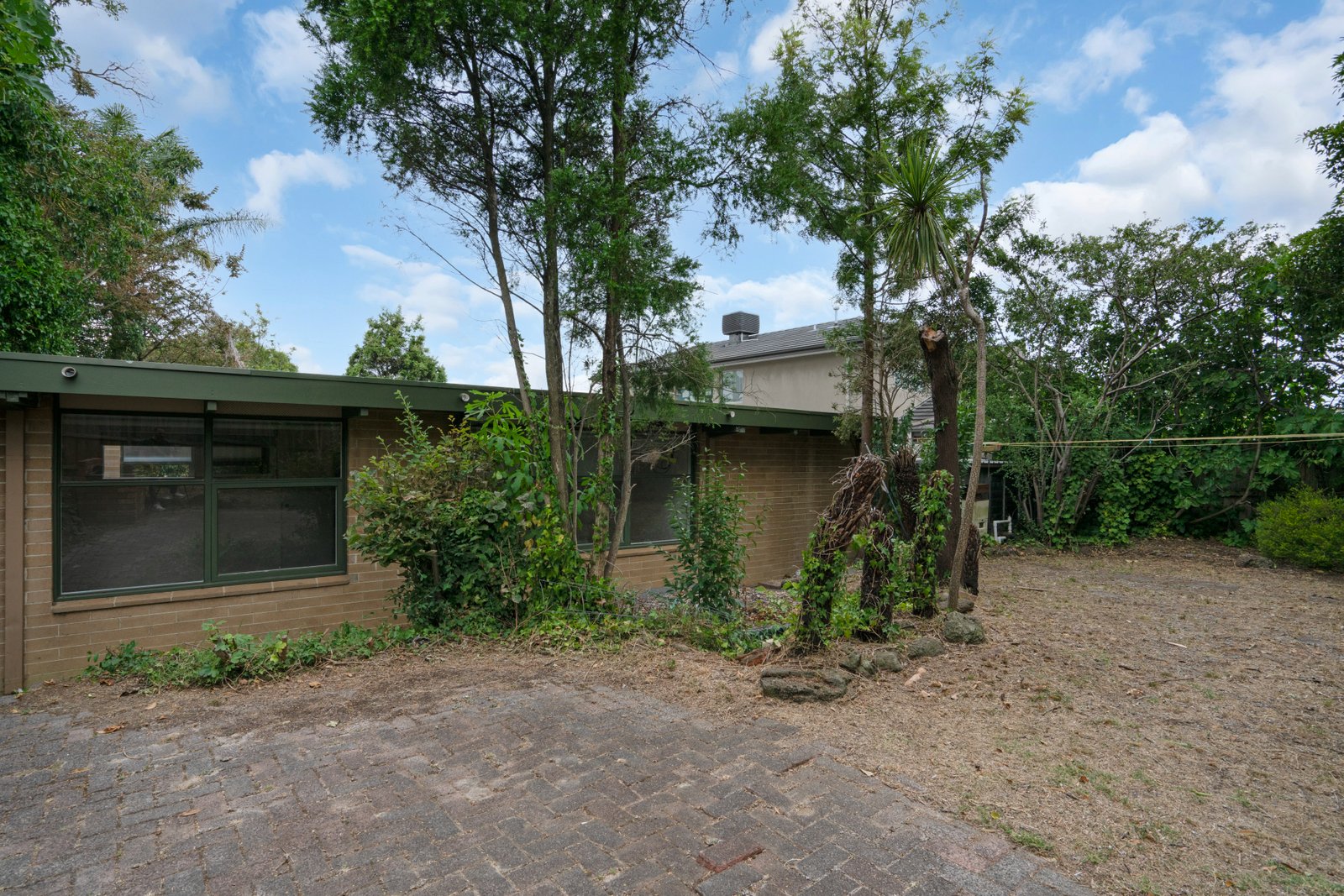 Real Estate and Property in 32 Tracey Street, Doncaster East, VIC