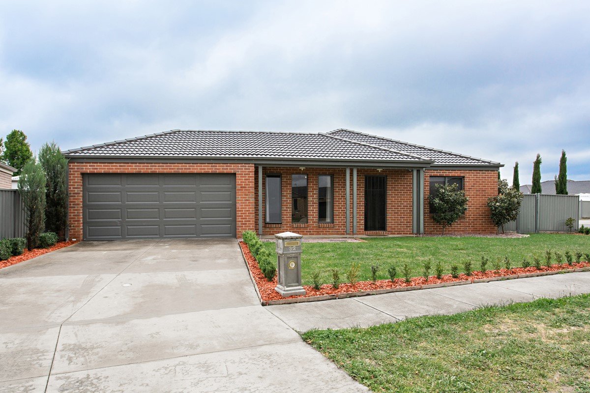 32 Tudor Avenue DELACOMBE 1