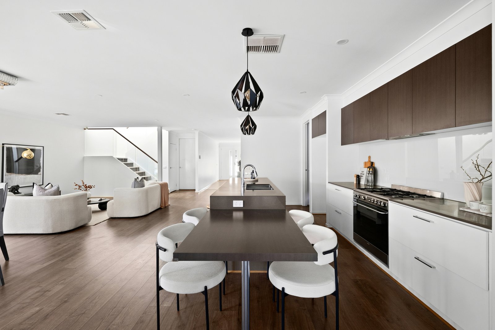 Gallery: 32 Tyers Lane
