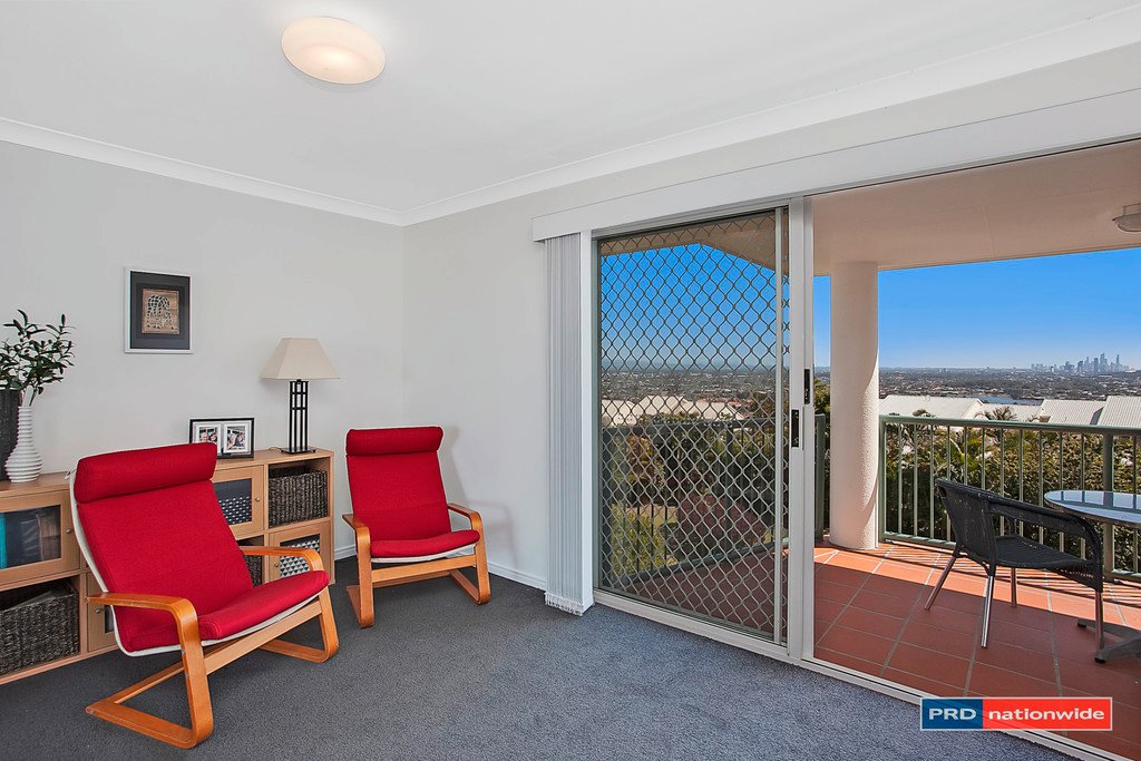 32 Vantage Point Drive BURLEIGH HEADS 6
