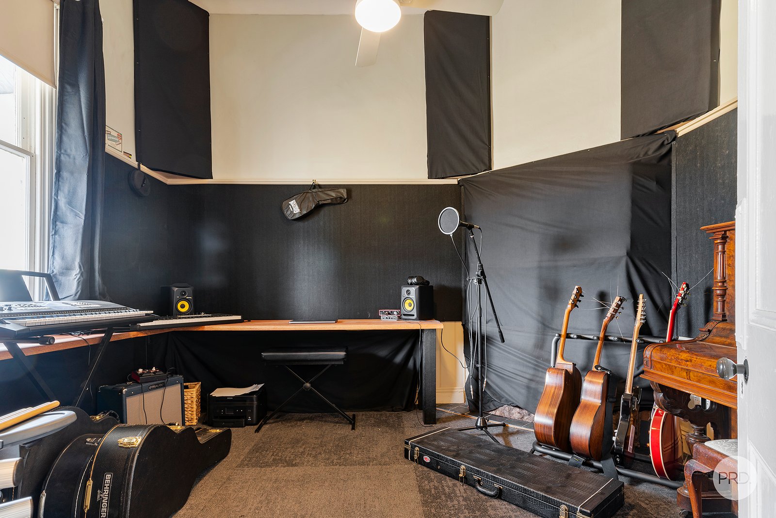 32 Victoria Street EAGLEHAWK 10